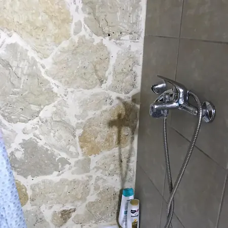 Falassarni Exclusive